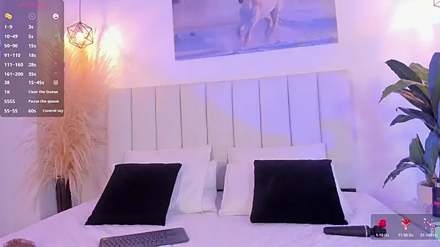  Emily Queen online show from June 2, 2026, 6:02 am