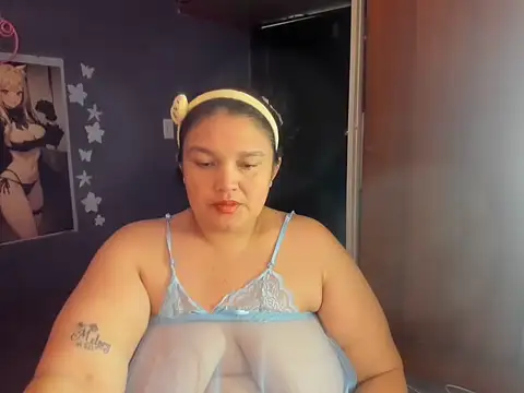lucero chuvy online show from June 3, 2026, 8:46 pm