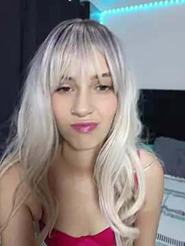sofi diaz1 online show from June 1, 2026, 5:01 pm