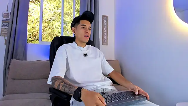 NickCopeer  online show from July 22, 2026, 1:02 pm