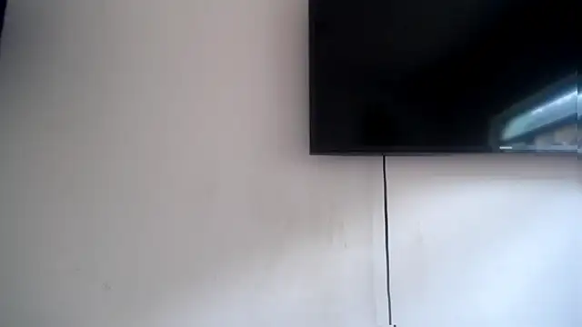 Snapshot of Fox_Loves chatting on July 8, 2026, 7:58 pm Fox Loves online show from July 8, 2026, 7:58 pm