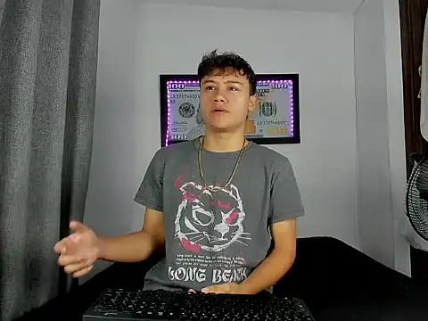 Fuck Bunnnyy online show from May 31, 2026, 11:05 am