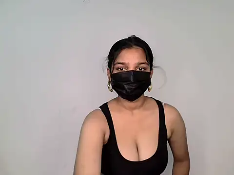 suzan melly online show from June 5, 2026, 5:34 am