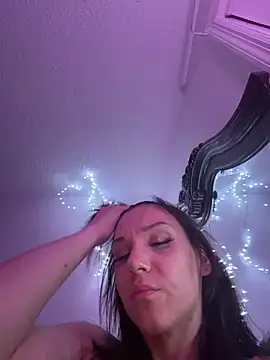 cynGoddess online show from June 12, 2026, 3:15 am