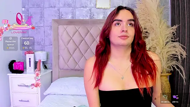 CleoFoxxx  online show from May 26, 2026, 2:15 pm