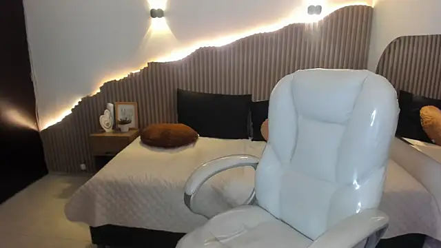 Snapshot of Antonella18__ chatting on June 12, 2026, 6:49 pm Antonella18 online show from June 12, 2026, 6:49 pm