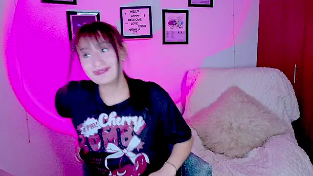 Snapshot of Natha_Ramirez chatting on July 29, 2026, 12:21 am Natha Ramirez online show from July 29, 2026, 12:21 am