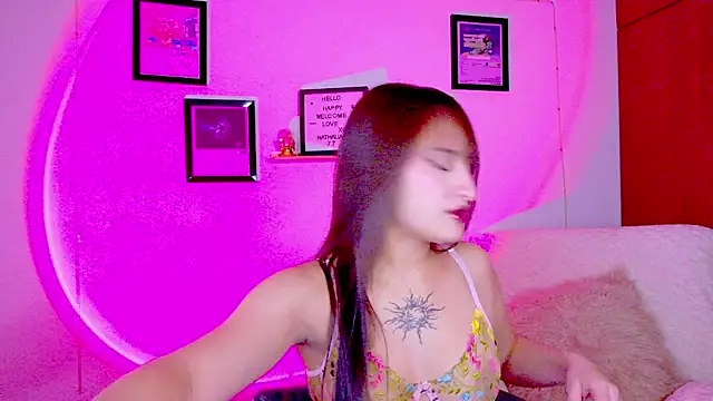 Snapshot of Natha_Ramirez chatting on July 16, 2026, 12:40 am Natha Ramirez online show from July 16, 2026, 12:40 am