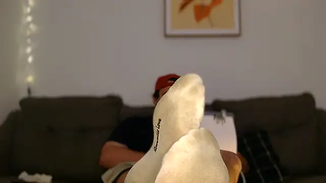 ChubbyGayBigFeet online show from May 27, 2026, 1:51 pm