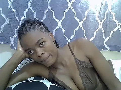 Snapshot of sky_seductive chatting on June 5, 2026, 4:50 am sky seductive online show from June 5, 2026, 4:50 am