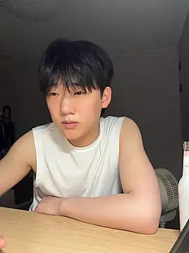 k-kinky online show from June 27, 2026, 5:52 pm