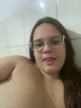 Laryssinha 69 online show from June 4, 2026, 5:12 am