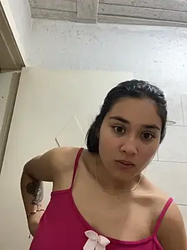 adaira31 online show from July 11, 2026, 10:43 pm