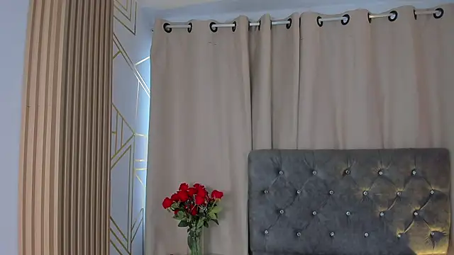 AbbyCollins   online show from June 3, 2026, 7:29 pm