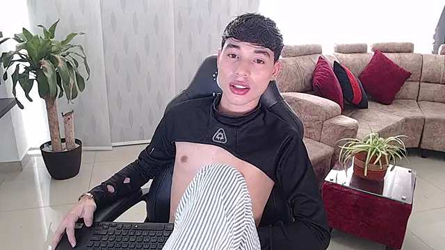 Snapshot of codd_doll chatting on July 9, 2026, 6:51 pm codd doll online show from July 9, 2026, 6:51 pm
