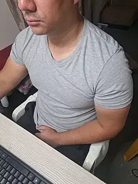 pobcam online show from May 27, 2026, 12:34 pm
