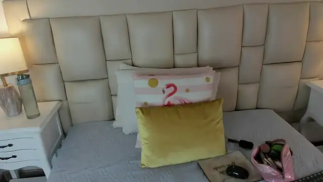 Snapshot of sarit_ chatting on June 11, 2026, 7:55 pm sarit online show from June 11, 2026, 7:55 pm