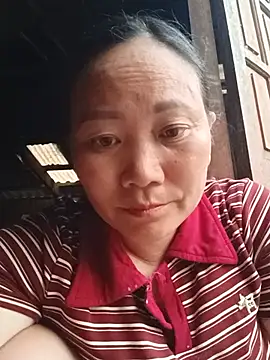 Snapshot of Lindxx-hott chatting on June 24, 2026, 11:53 am Lindxx-hott online show from June 24, 2026, 11:53 am