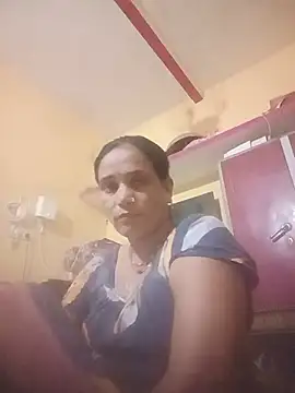 Hot sune online show from June 25, 2026, 6:46 pm