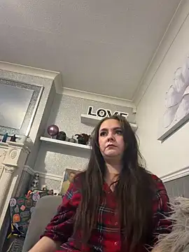 Kaylahh123 online show from June 17, 2026, 5:29 am