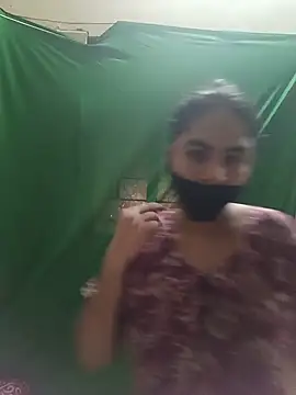 Snapshot of sakshi_moni chatting on July 6, 2026, 2:46 pm sakshi moni online show from July 6, 2026, 2:46 pm