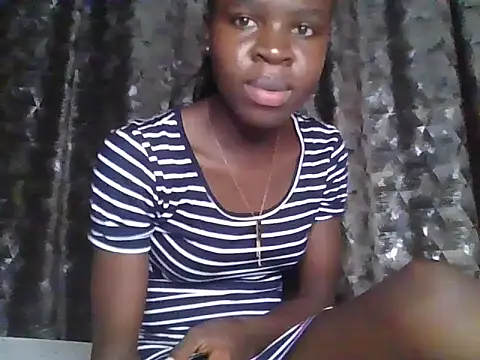 small diva online show from May 31, 2026, 7:03 pm