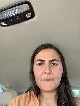 BrunetteNymph online show from June 3, 2026, 2:33 pm