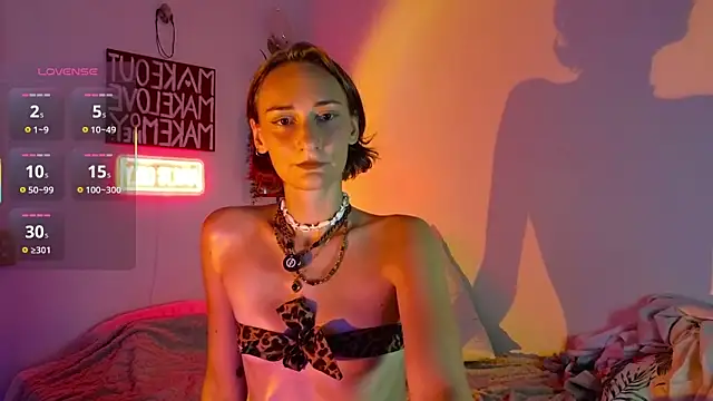 lexxislexxx online show from July 16, 2026, 4:15 pm