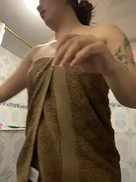 Snapshot of -Cattleya- chatting on July 10, 2026, 1:11 pm -Cattleya- online show from July 10, 2026, 1:11 pm