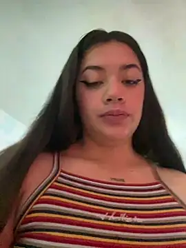 Snapshot of -Cattleya- chatting on July 20, 2026, 1:46 pm -Cattleya- online show from July 20, 2026, 1:46 pm