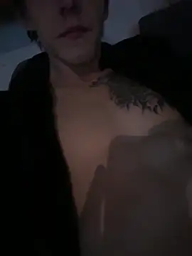 Kamil95PL online show from February 21, 2026, 3:19 am