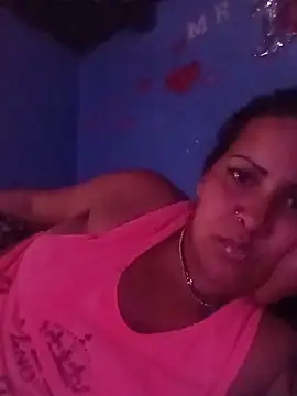 tamara032 online show from June 17, 2026, 9:03 pm