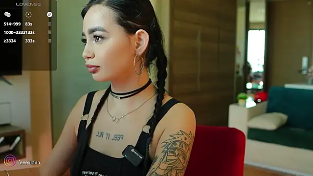 Snapshot of feelitann chatting on July 25, 2026, 10:43 am feelitann online show from July 25, 2026, 10:43 am