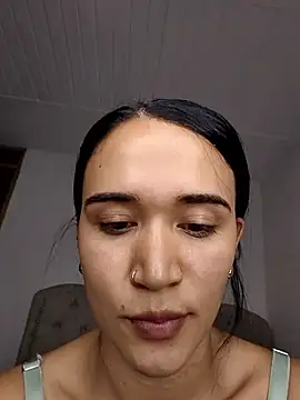 Snapshot of DaniRivers_ chatting on June 27, 2026, 8:37 pm DaniRivers online show from June 27, 2026, 8:37 pm