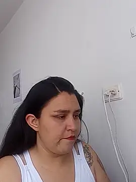 BaddieLuxe  online show from June 4, 2026, 5:17 pm