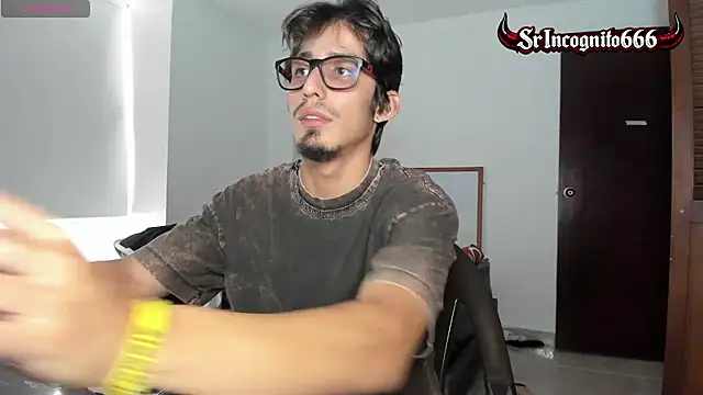 SrIncognito666 online show from July 19, 2026, 5:42 pm