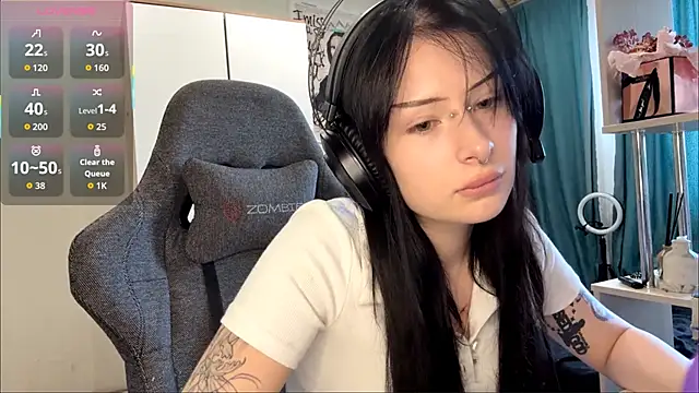Mavis Dream online show from June 3, 2026, 11:44 am
