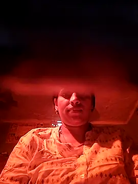 Snapshot of Arti_love chatting on May 28, 2026, 9:49 am Arti love online show from May 28, 2026, 9:49 am