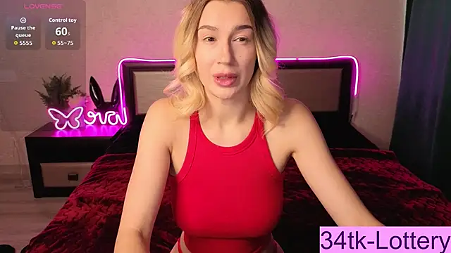 ToxicDollKiss online show from July 1, 2026, 3:18 am