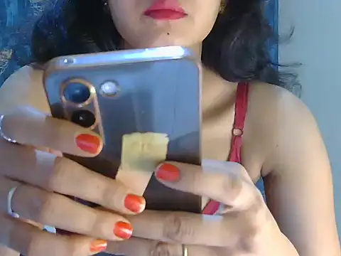 Snapshot of Himanshi_Singh chatting on June 9, 2026, 7:04 pm Himanshi Singh online show from June 9, 2026, 7:04 pm