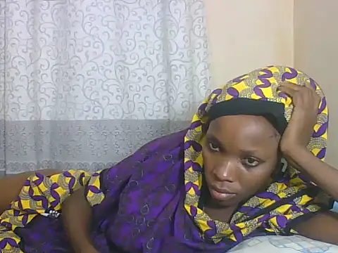 Snapshot of Sweet_Pinkpussy chatting on June 19, 2026, 12:05 am Sweet Pinkpussy online show from June 19, 2026, 12:05 am
