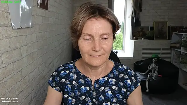 Snapshot of Mabel_Magic chatting on July 16, 2026, 12:13 pm Mabel Magic online show from July 16, 2026, 12:13 pm