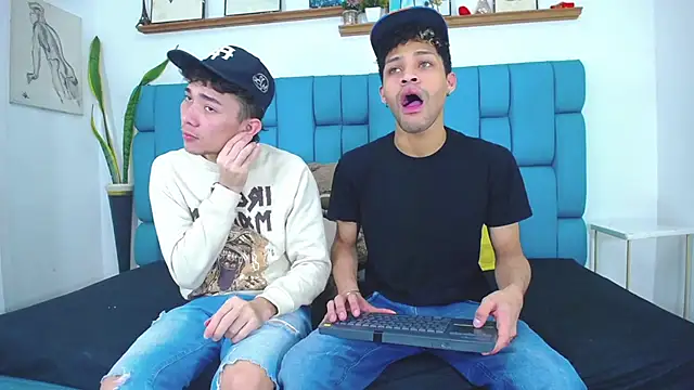 STRANGER BOYS online show from June 27, 2026, 11:11 pm
