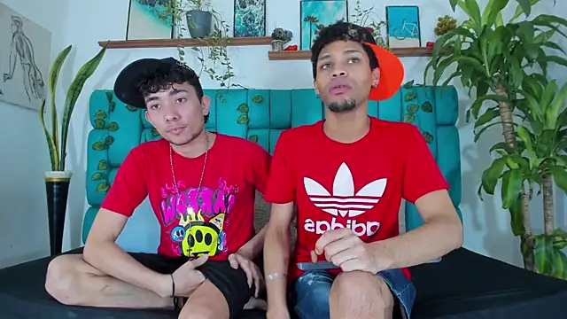 STRANGER BOYS online show from July 22, 2026, 11:29 pm