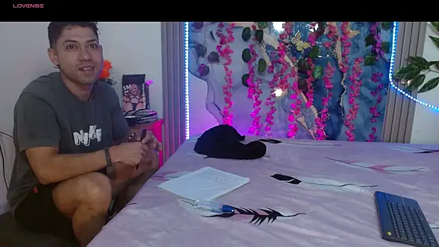 Snapshot of maria_robin_ chatting on July 17, 2026, 3:26 am maria robin online show from July 17, 2026, 3:26 am