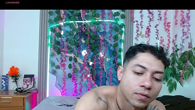 Snapshot of maria_robin_ chatting on July 15, 2026, 3:24 am maria robin online show from July 15, 2026, 3:24 am