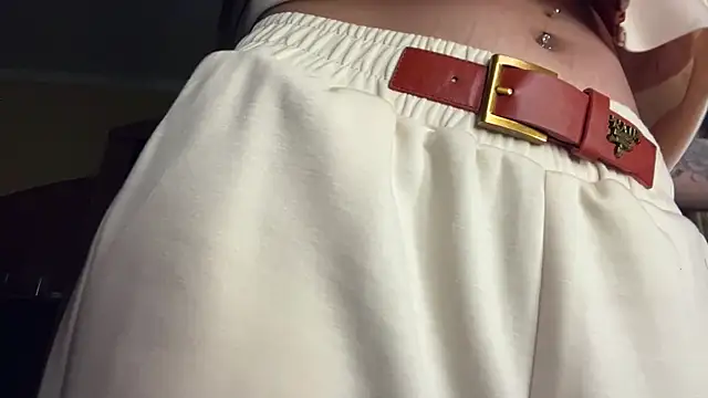 xXMelanieseXx online show from June 3, 2026, 5:28 pm