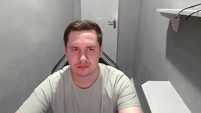 Snapshot of Max_Marlyn chatting on June 12, 2026, 6:49 pm Max Marlyn online show from June 12, 2026, 6:49 pm