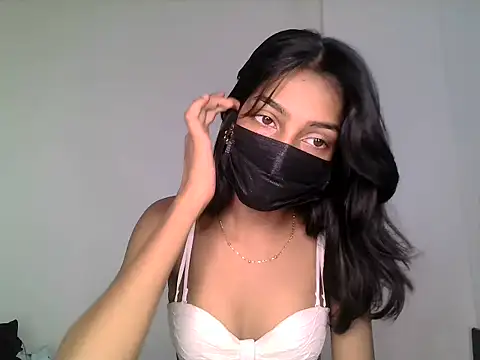 KAJALKUMARIORG online show from June 21, 2026, 5:57 am