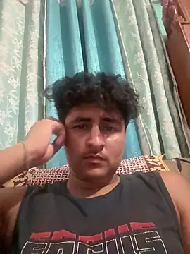 Snapshot of cannonWithMuscles chatting on July 22, 2026, 9:39 pm cannonWithMuscles online show from July 22, 2026, 9:39 pm